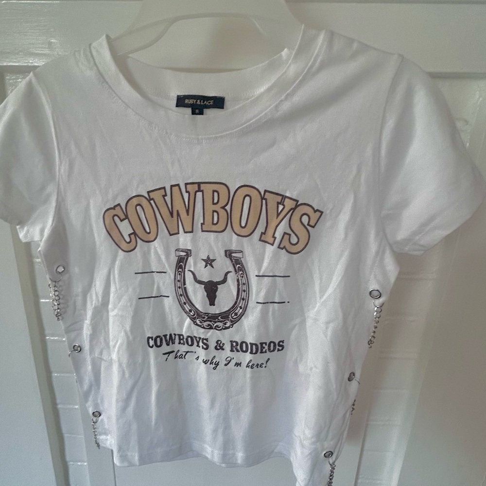 White Cowboys & Rodeos Cotton T - open sides with chains